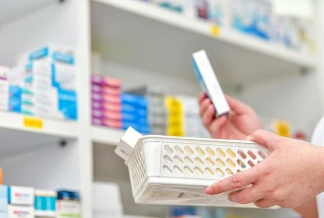 Xử phạt hai đơn vị nhập khẩu thuốc y học cổ truyền, bán thuốc độc sai quy định